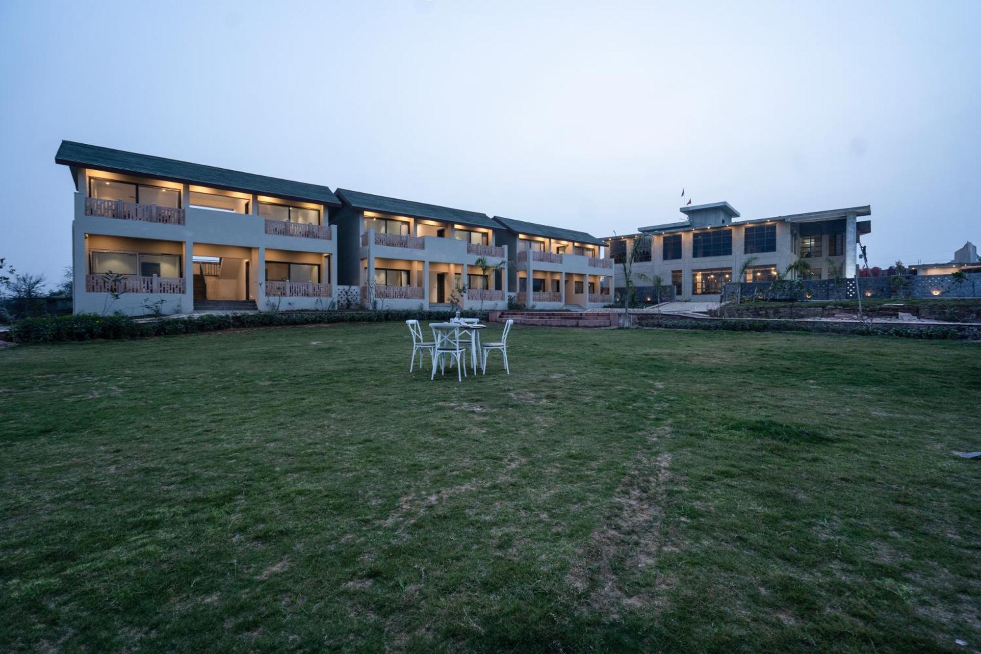 Palpur Fort A Kuno Wildlife Resort, Morawan Sesaipura Luaran gambar